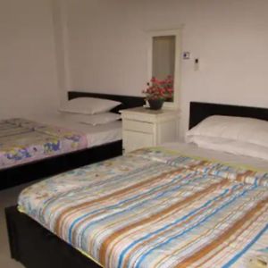 Kamar kembar standard